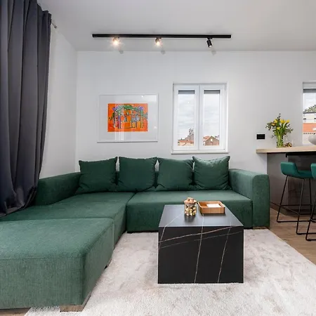 Apartment Time Off